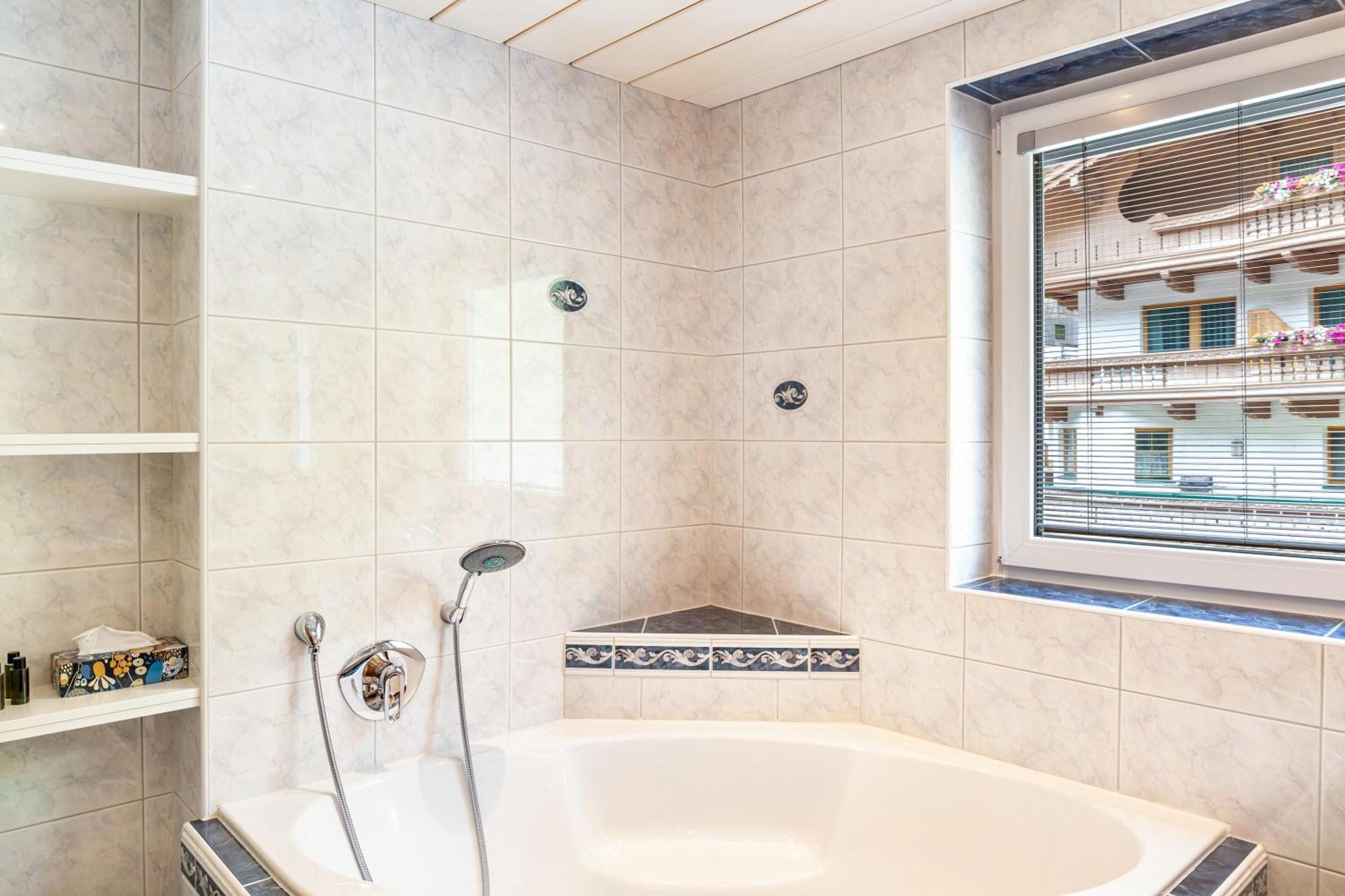 Haus Alpenheim Apartment 3 Тукс Экстерьер фото